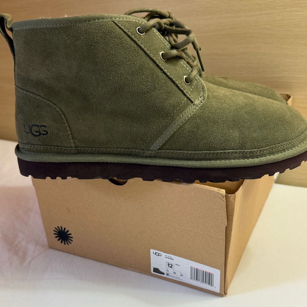 UGG Neumel Boots - Men’s - size 12 - Burnt Olive - BRAND NEW